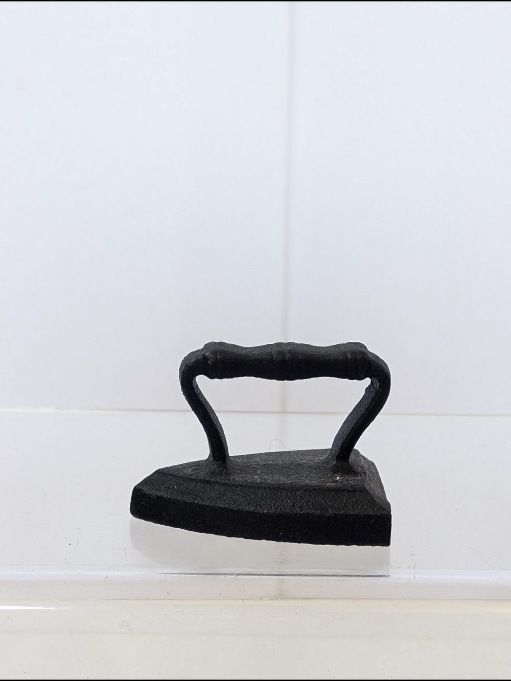Antique Style Mini Cast Iron Sad Iron - Black